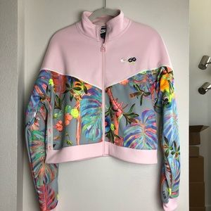 Women’s Nike Hyper Femme Cropped Floral Jacket